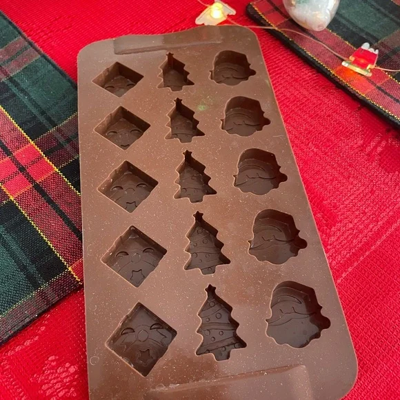Christmas Silicone Mold 🎄 - Picture 3 of 4